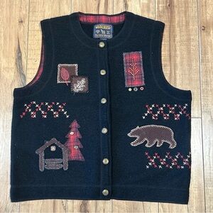 Vintage Woolrich Wool Sweater Vest Cabin Christmas Bear Size Medium